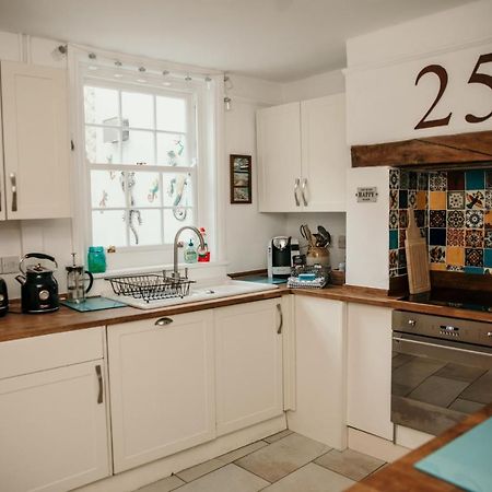 Charming 3 Bedroom Townhouse Weymouth Exteriér fotografie